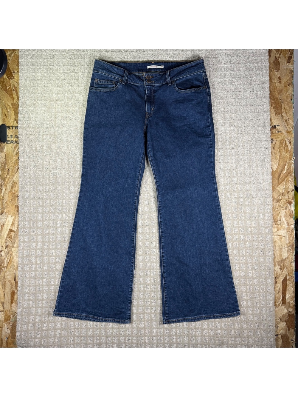 Levi’s Superlow Flare Jeans Women’s 32x31 Dark Wash